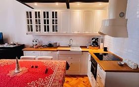Beyond8 Luxurysuite
